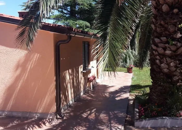 아파트 Kika Ližnjan